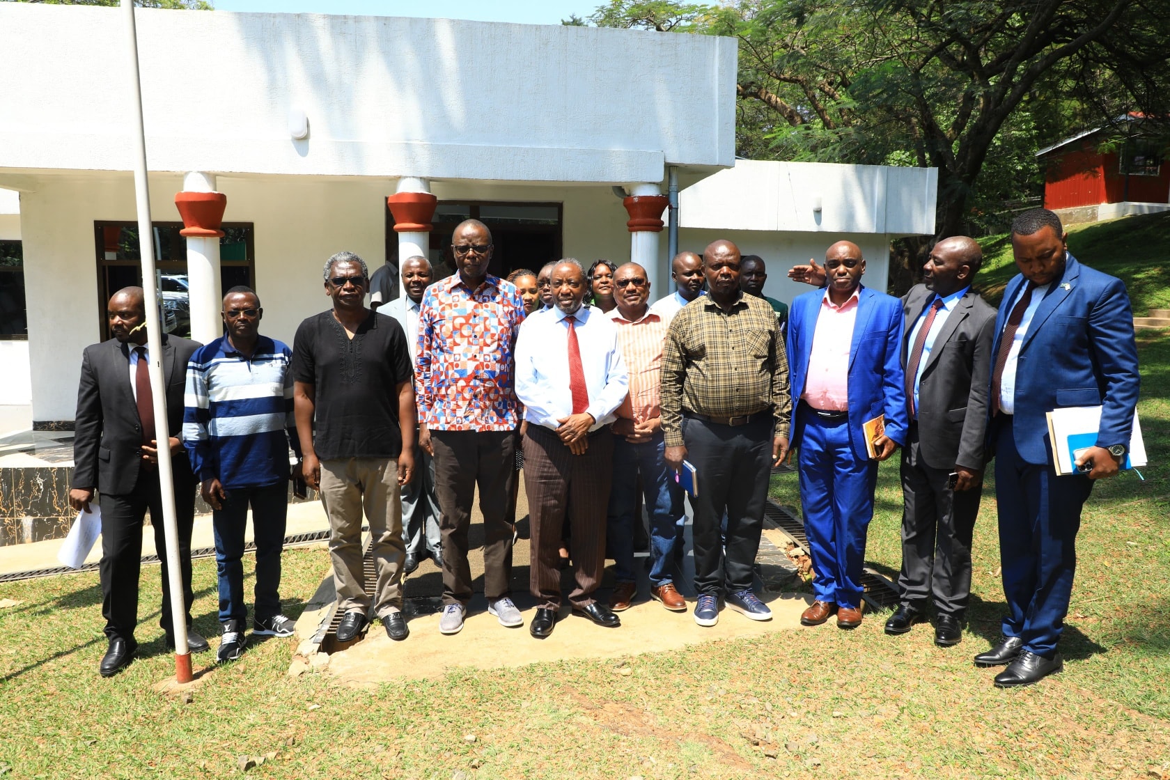 Governor Ochilo Ayacko Meets National Land Commission to Address Key Public Land Issues in Migori County
